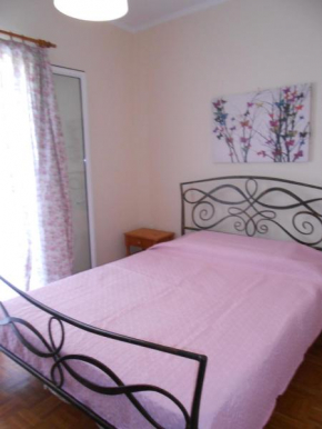 Milka's old Corfu town apartment